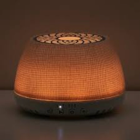 Scentsy Air Linen With 2 Twin Pack Pods - Picture 2 of 3